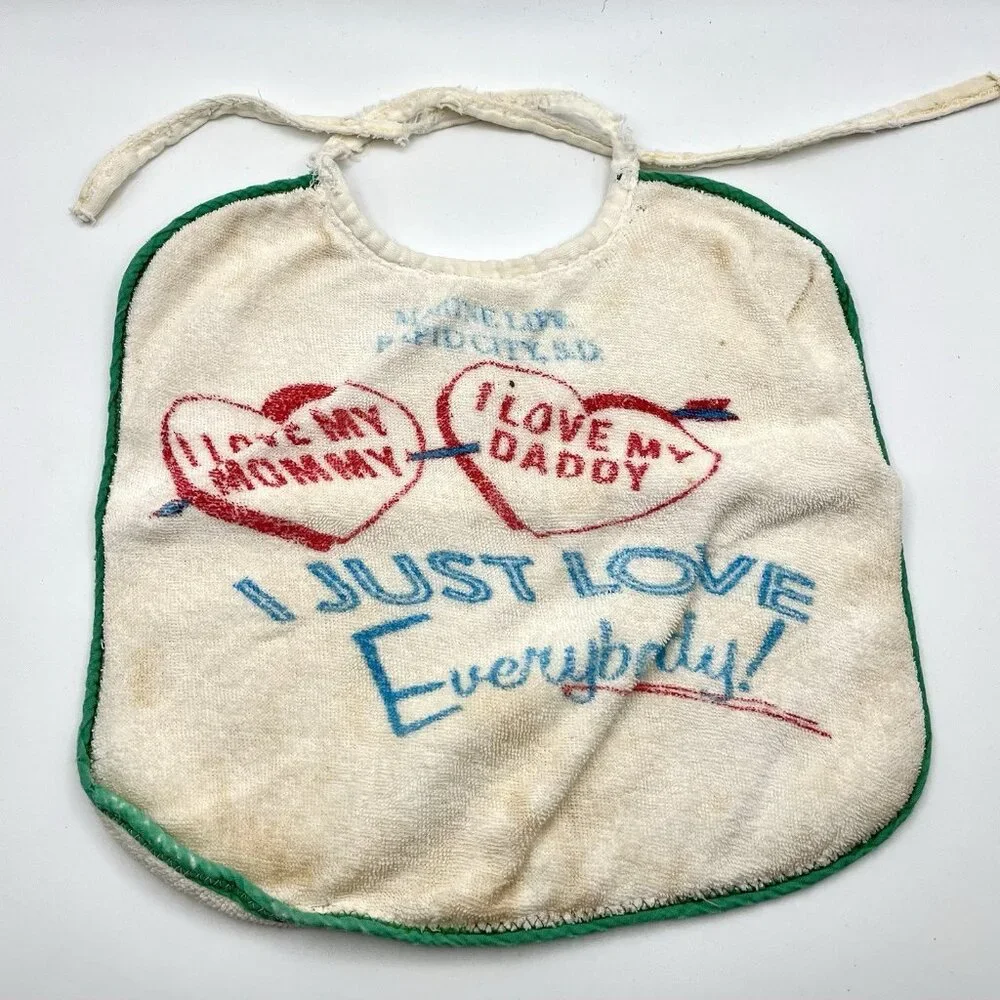 VTG 50s Terrycloth Baby Bib Novelty Mommy Daddy Rapid City, SD Mid Century